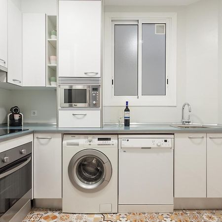 Art House Fira Apartments บาร์เซโลนา ภายนอก รูปภาพ