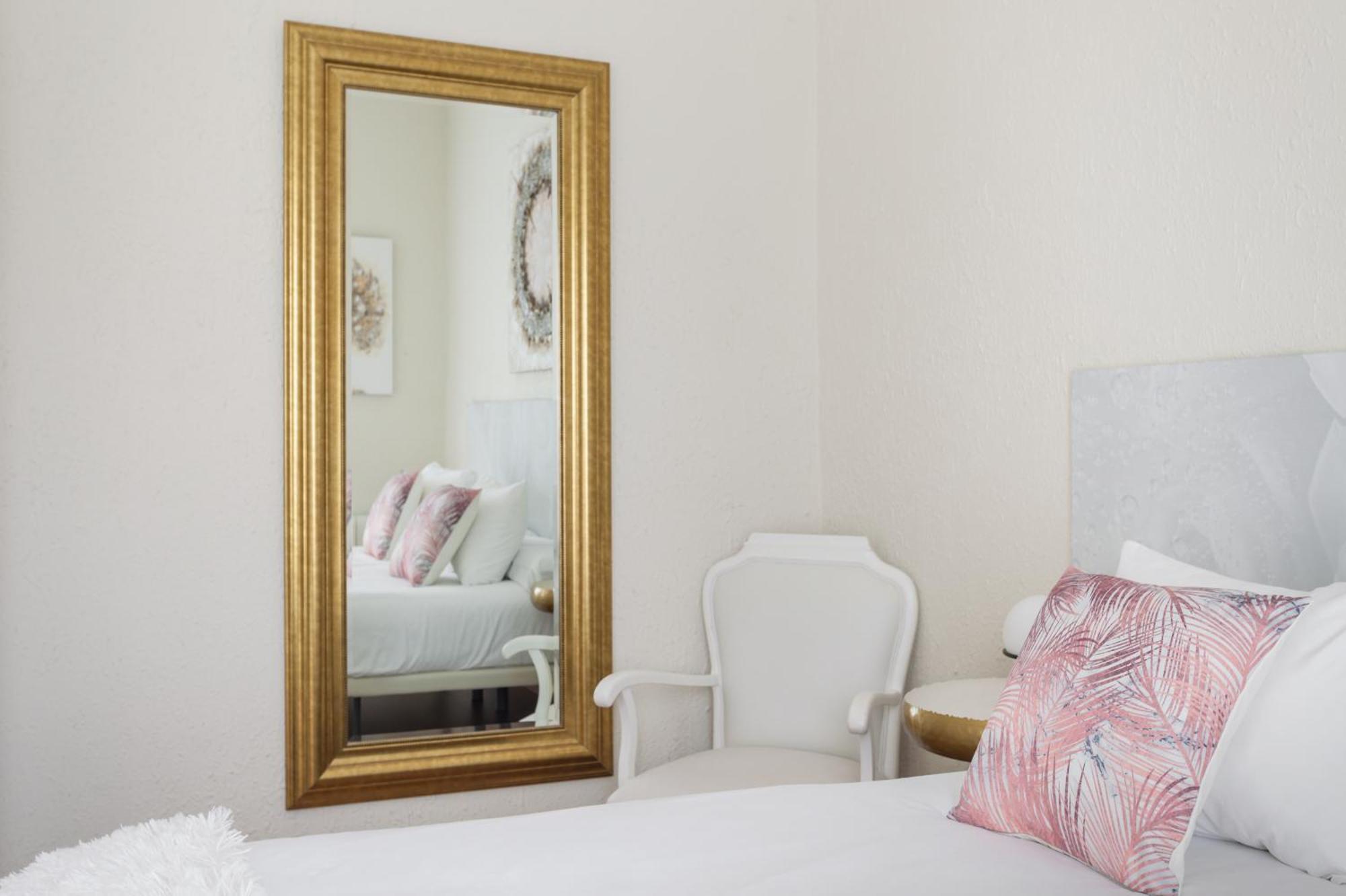 Art House Fira Apartments บาร์เซโลนา ภายนอก รูปภาพ