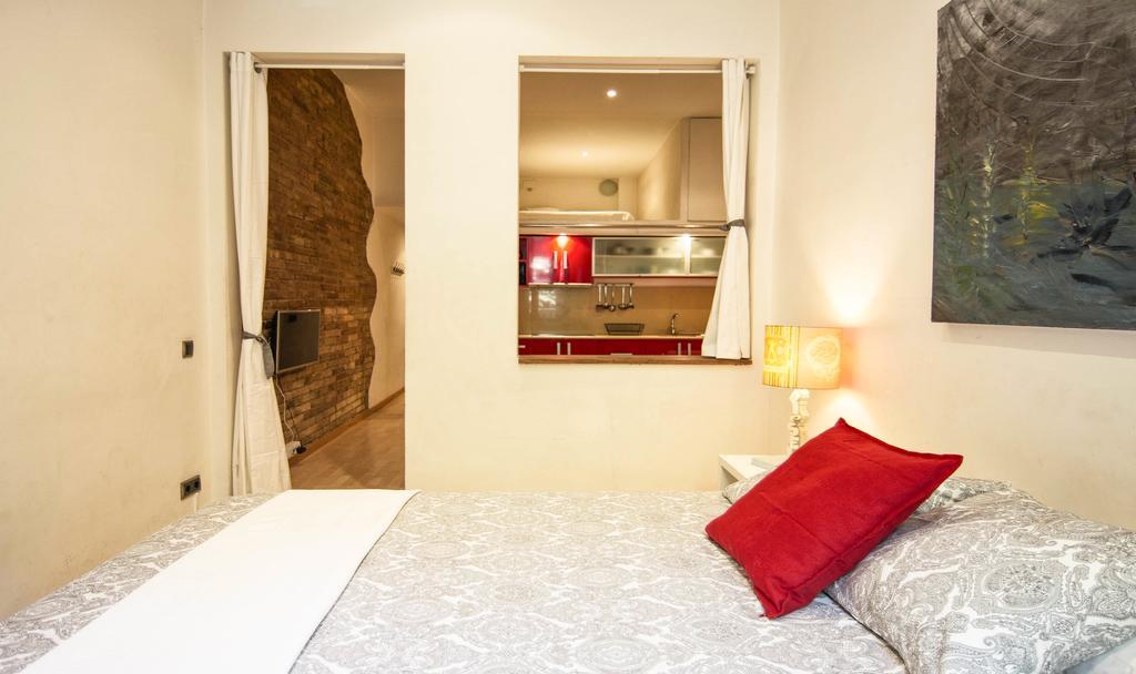 Art House Fira Apartments บาร์เซโลนา ภายนอก รูปภาพ