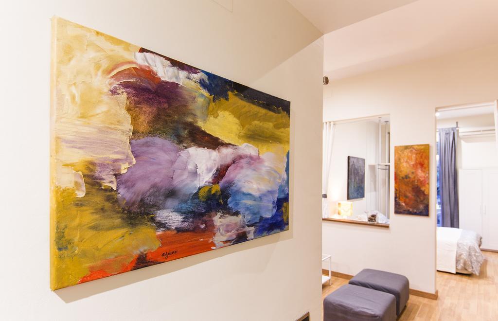 Art House Fira Apartments บาร์เซโลนา ภายนอก รูปภาพ