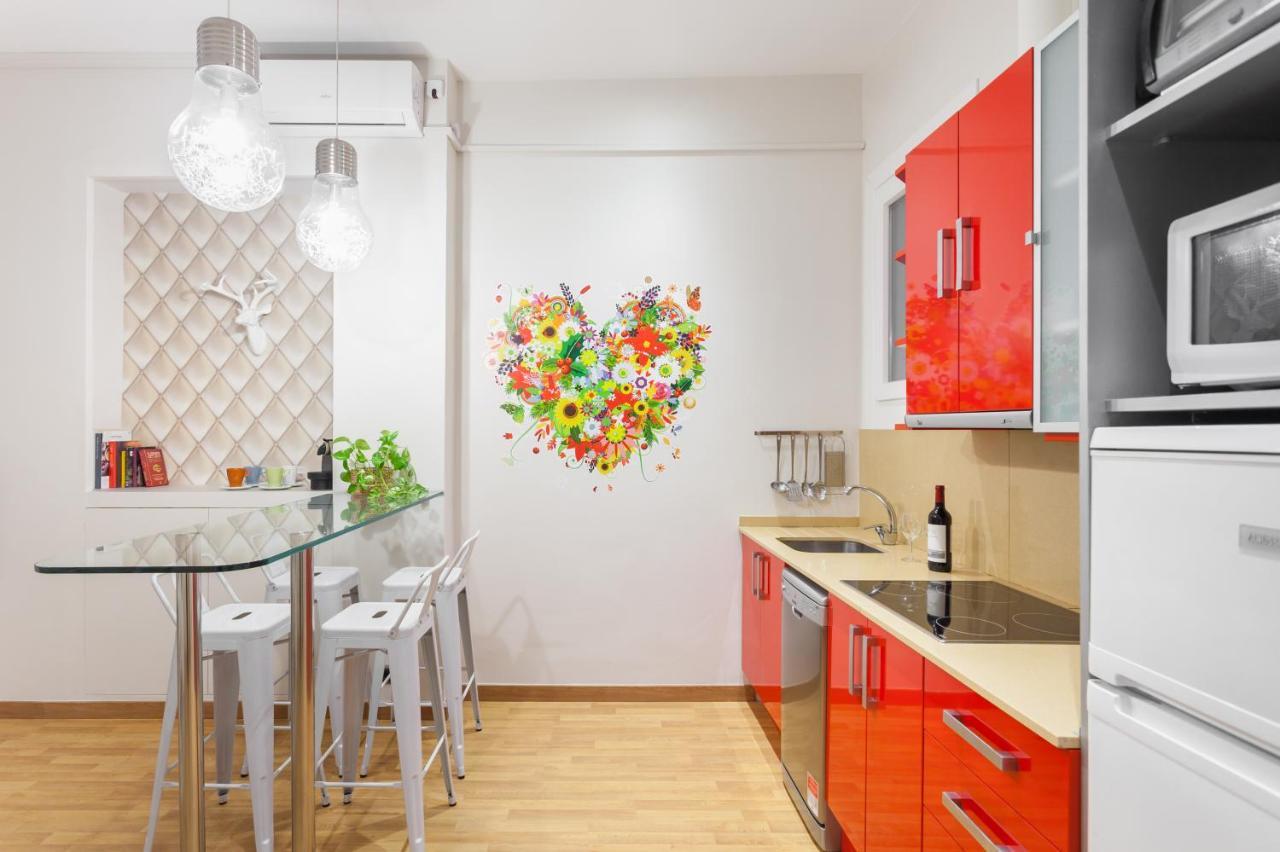 Art House Fira Apartments บาร์เซโลนา ภายนอก รูปภาพ