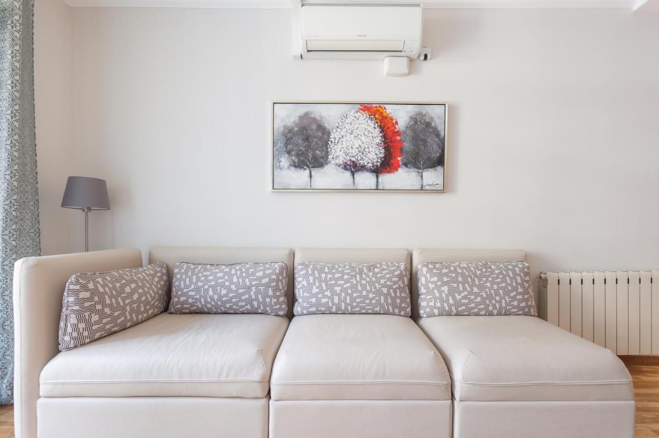 Art House Fira Apartments บาร์เซโลนา ภายนอก รูปภาพ