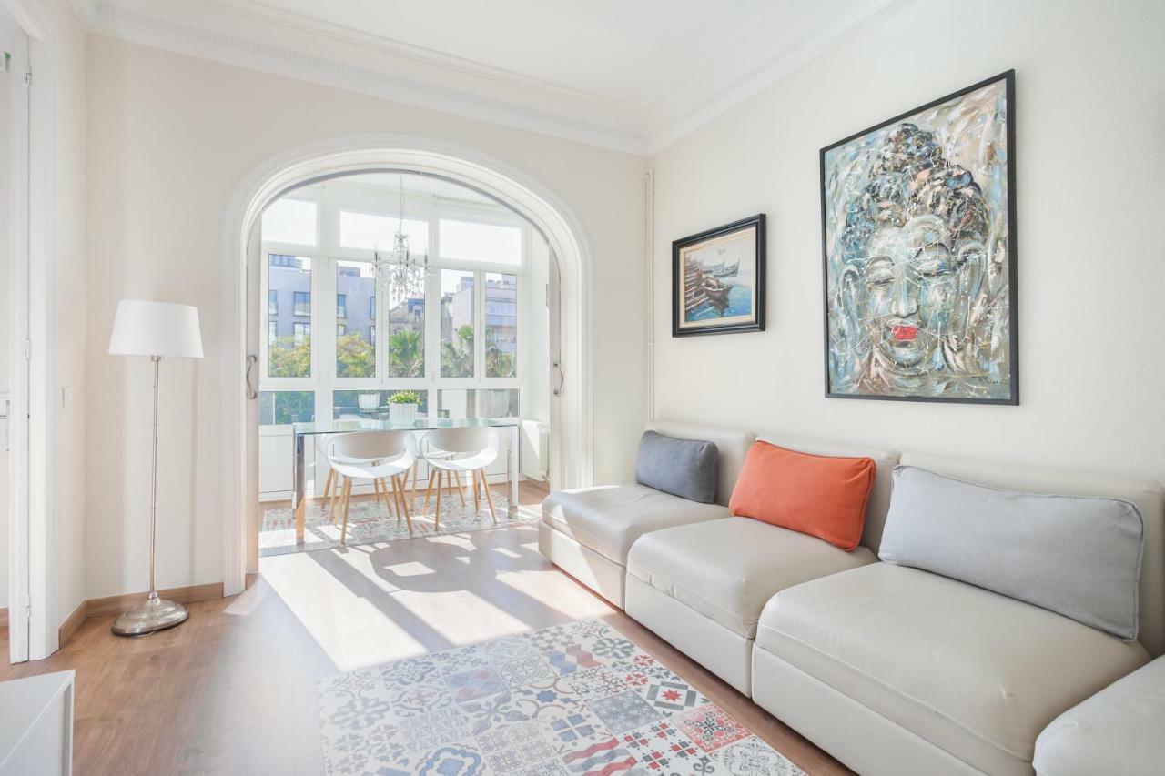 Art House Fira Apartments บาร์เซโลนา ภายนอก รูปภาพ